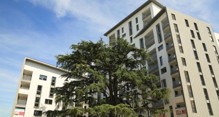 location Appartement T3 DE 64.5m² À MASSY - Photo 3