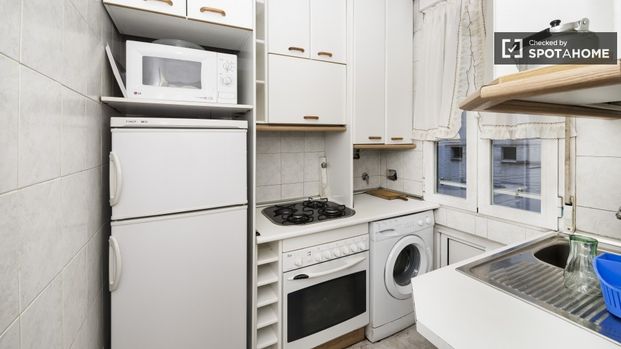 madrid, Community of Madrid 28015 - Photo 1