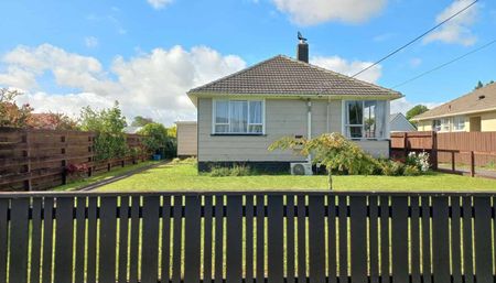 A Home with Personality! - Photo 5