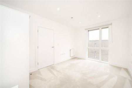 5 bedroom end of terrace house to rent - Photo 5