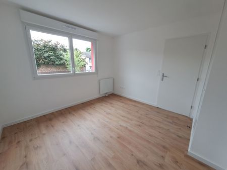 Location Appartement 2 pièces 40m² ROUBAIX 59100 - Photo 2