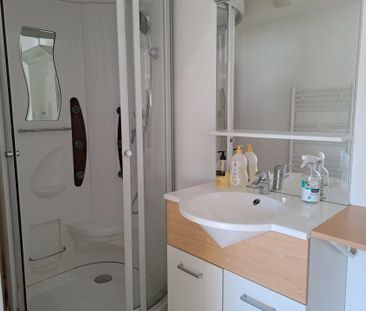 LAJOUX : Appartement T2 meublé - Photo 5