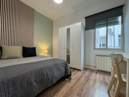 Calle de los Abades, Madrid, Community of Madrid 28012 - Photo 3