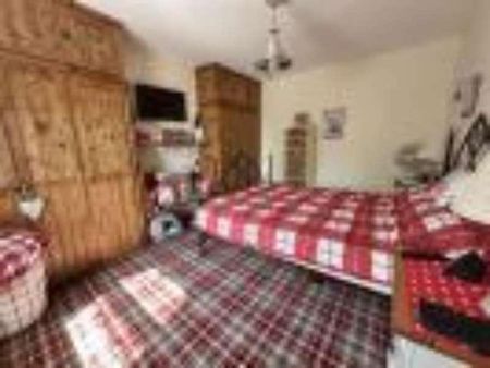 Yeovil Road, Crewkerne, TA18 - Photo 5