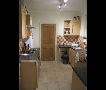 1 Bed Flat, Cornwallis Road, E17 - Photo 4