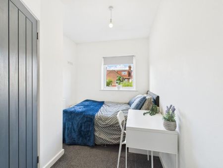 5 bedroom terraced house to rent - Photo 2