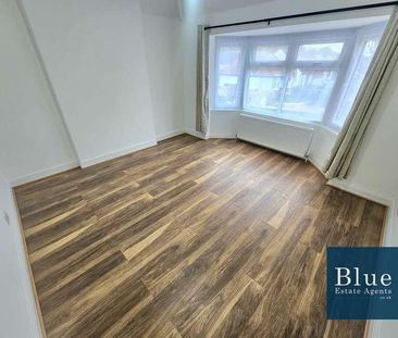 Berkeley Waye, Hounslow, TW5 - Photo 1