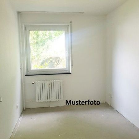 Umzug gefällig? Günstige 2,5-Zi.-Wohnung (WBS) - Photo 1