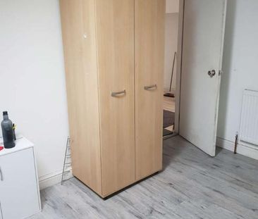 Monton Road, Eccles, M30 - Photo 2