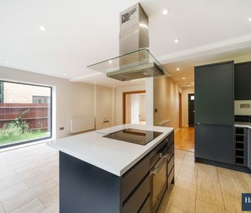 3 bedroom semi-detached house to rent - Photo 6