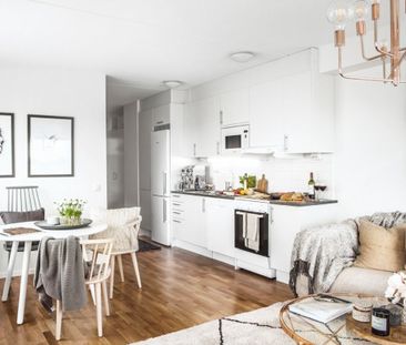 Karldalsallén, Örebro - Photo 1