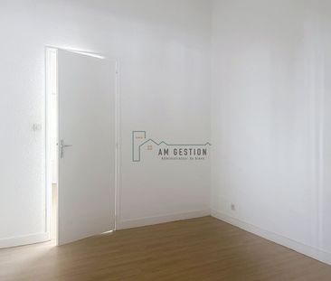 Location Appartement 2 pièces 56m² - Photo 3