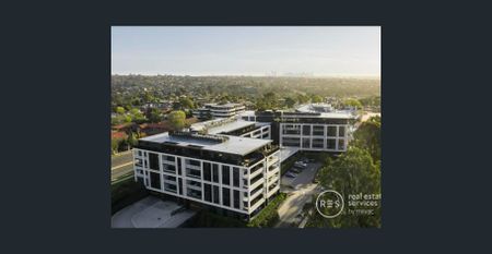 Exquisite Style and Serenity in the Heart of Tullamore - Photo 2