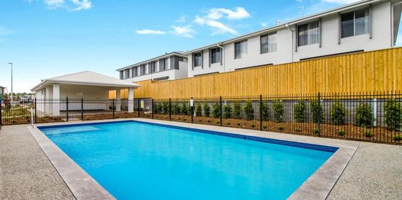 NEAR NEW TOWNHOUSE - AVAILABLE BEFORE CHRISTMAS - Photo 3