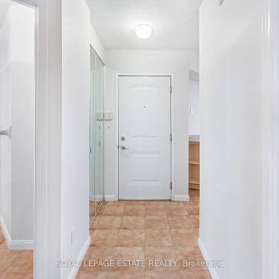 2365 Queen St E - 1 bed 1 bath unit with underground parking - Photo 4