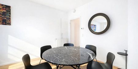 Appartement te huur in Etterbeek voor € 3.335 met 3 slaapkamers - Photo 4