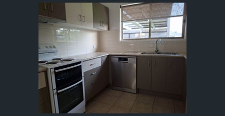 27 Bisschop Street, Deception Bay, Qld 4508 - Photo 3