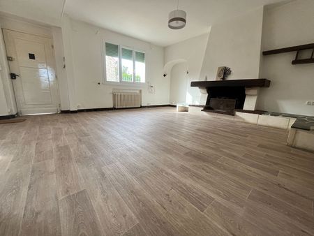 Location maison 4 pièces, 136.78m², Corbreuse - Photo 2