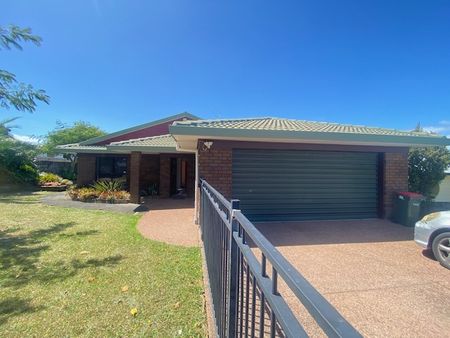 Botany Downs newly renovated 3 bedroom home! - Photo 5