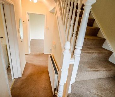 3 bedroom end of terrace house to rent - Photo 4