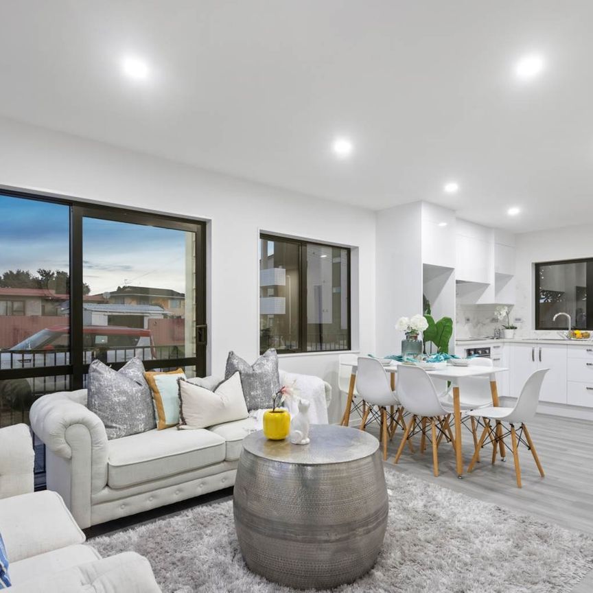 Unit 5, 2 Cornwall Road, Mangere, Auckland - Photo 1