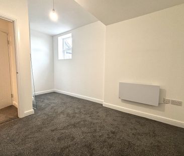 Wellington Street - Photo 2