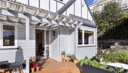 Beautiful bungalow in the heart of Remuera - Photo 2