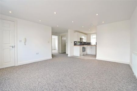 3 bedroom apartment to rent - Photo 2