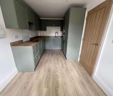 Wood Hill, Tyler Hill, CT2 - Photo 5