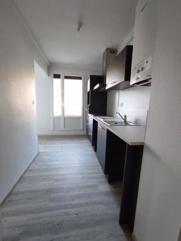 Location Appartement 3 pièces 62m² MILLAU 12100 - Photo 2