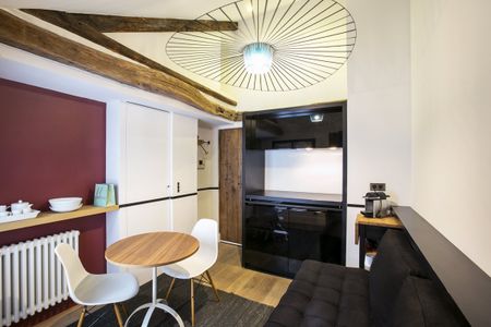 Appartement à louer rue du Dragon, Paris 6ème - Photo 2
