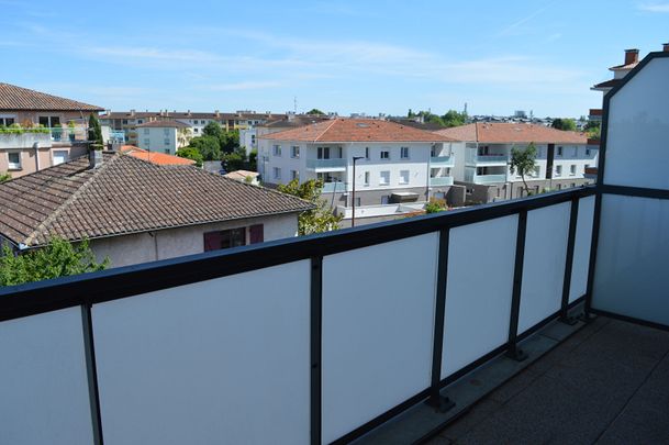 Apartment - Photo 1