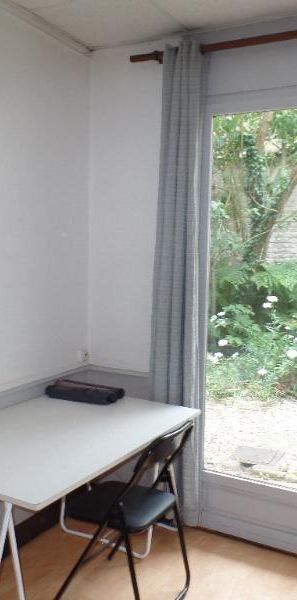 Location Appartement 1 pièce 16m² LILLE 59000 - Photo 2