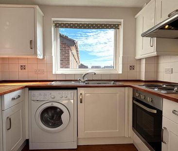 1 bedroom flat to rent - Photo 4