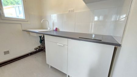 Location Appartement 3 pièces 41m² BOUCAU 64340 - Photo 2