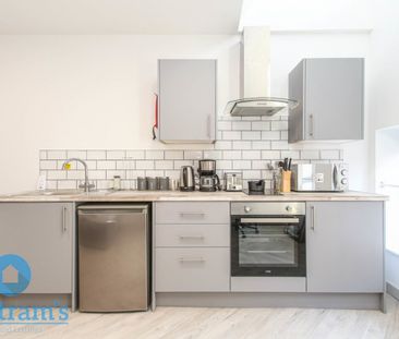 1 bed Studio for Rent - Photo 2