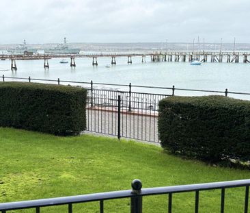 2 bedroom ground floor flat to rent - Photo 5