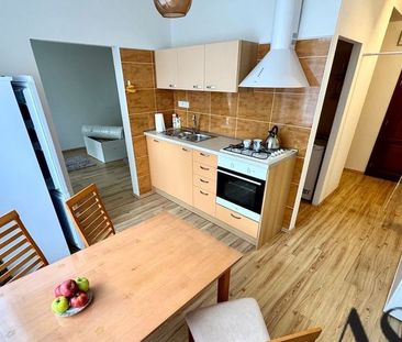 NA PRENÁJOM 1,5 IZB. BYT S BALKÓNOM V CENTRE, 37M2, UL. J.KRÁĽA, SE... - Photo 5