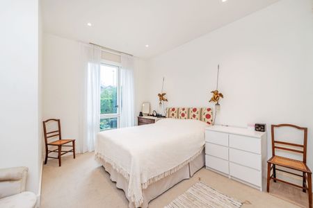 West Row, Ladbroke Grove, London, W10 - Photo 3