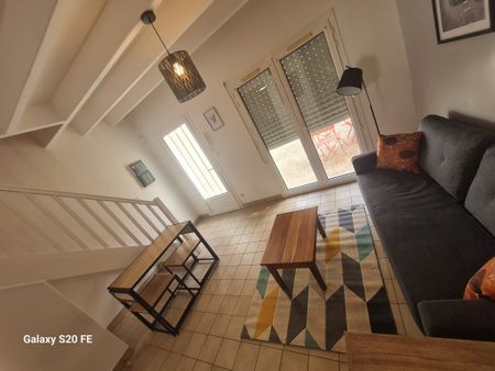Location Appartement 2 pièces 41m² ANGOULEME 16000 - Photo 5