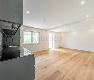 Beautifully renovated home! - Photo 1