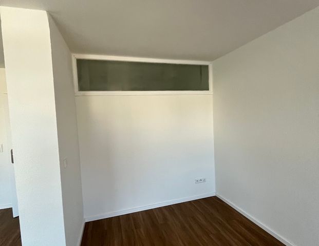 ab 01.04. - Große 1-Zimmer-Wohnung in Kirchseeon-Eglharting - Foto 1