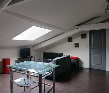 Appartement RUE PIERRE BROSSOLETTE - Photo 1