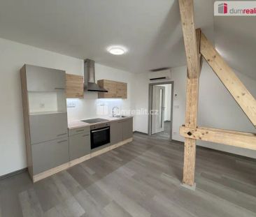Pronájem bytu 2+kk, Čemínská ul., Město Touškov - Photo 4