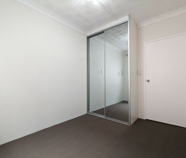 2 Bedroom Ground Floor Unit - Photo 3