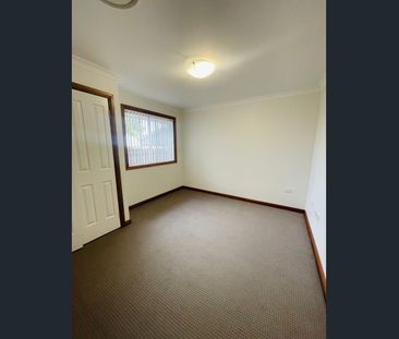 Stylish large 4 bedroom family home - Photo 3