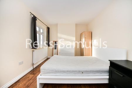 4 bedroom apartment to rent - Photo 4