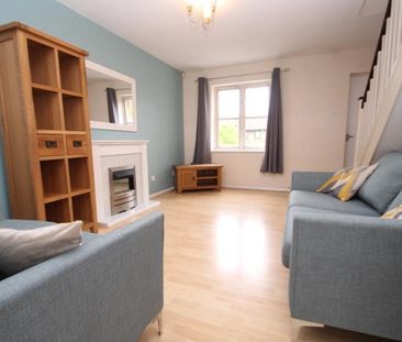 2 Bed Terraced House, Stonegate Crescent, LS7 - Photo 2