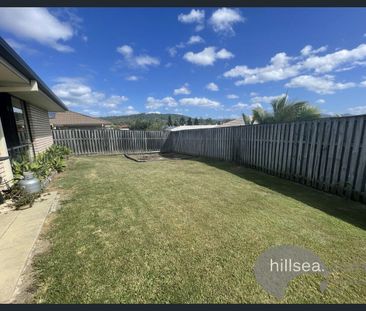 LARGE FAMILY HOME WITH POOL IN GREAT CONDITION - Photo 6