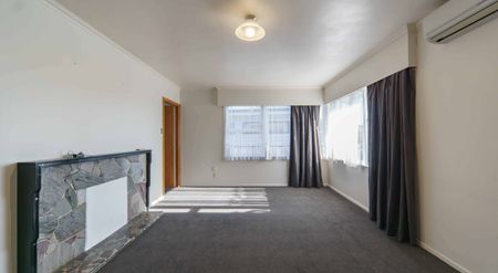 Family Home in Saint Andrews - Photo 5